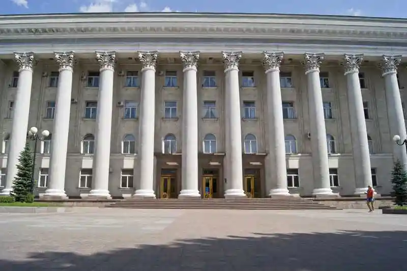 Міський голова Кропивницького закликав бізнесменів негайно з ним зв’язатися