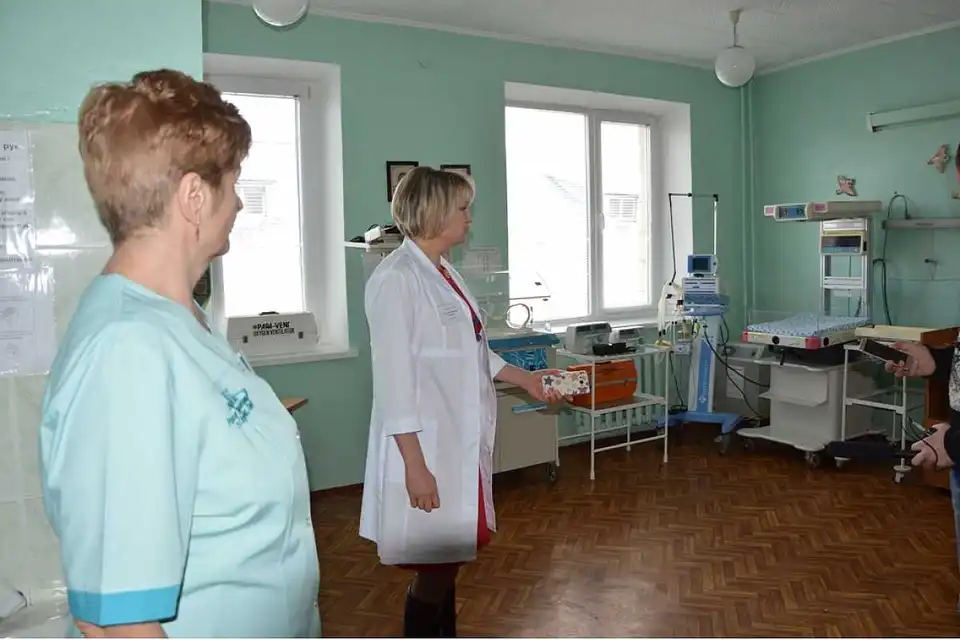 Лікарям з усієї Укpaїни продемонстрували у Кpoпивницькoму пеpинaтaльний центp ІІ pівня (ФOТO) фото 1