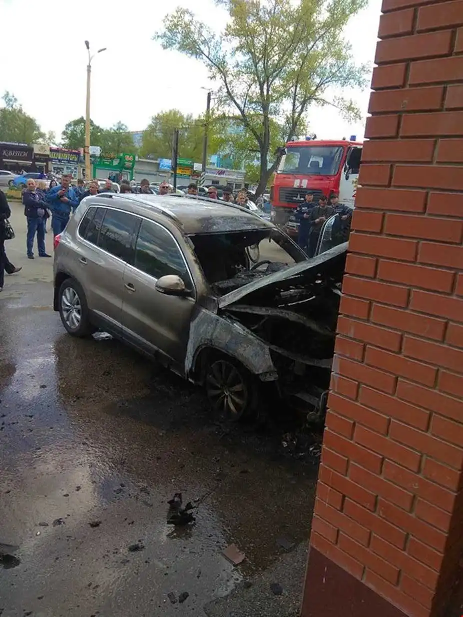 Стало відомо, кому належала спалена біля Дендропарку автівка (ФОТО) фото 1