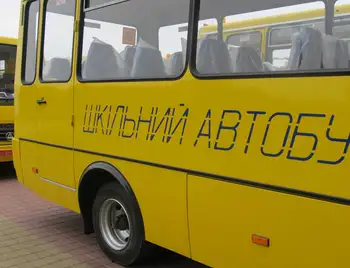 Окремі райони Кіровоградщини можуть залишитись без шкільних автобусів фото 1