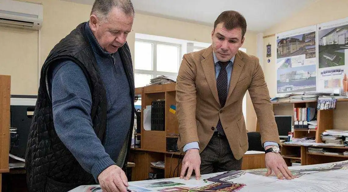 Стрижаков розповів про хід робіт над проектом з реконструкції Набережної в Кропивницькому фото 1