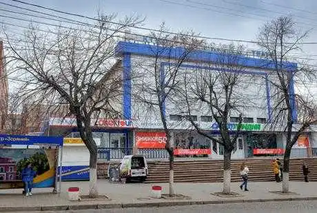 У Кропивницькому замінять зупинку біля колишнього кінотеатру "Зоряний"