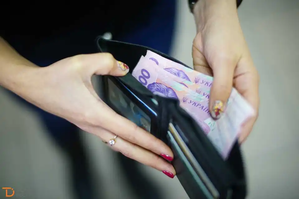 В Уряді пообіцяли істотне підвищення мінімальної заробітної плати фото 1