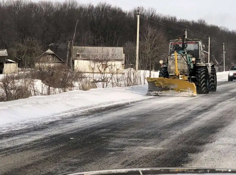 Дорожники Кіровоградщини розповіли про стан проїзду на автошляхах фото 1