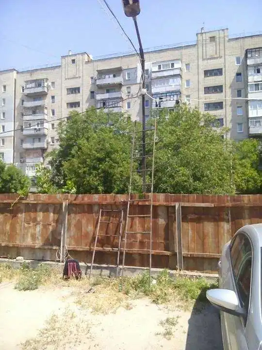 У Кропивницькому чоловік лагодив електрику і загинув від удару струму (ФОТО)