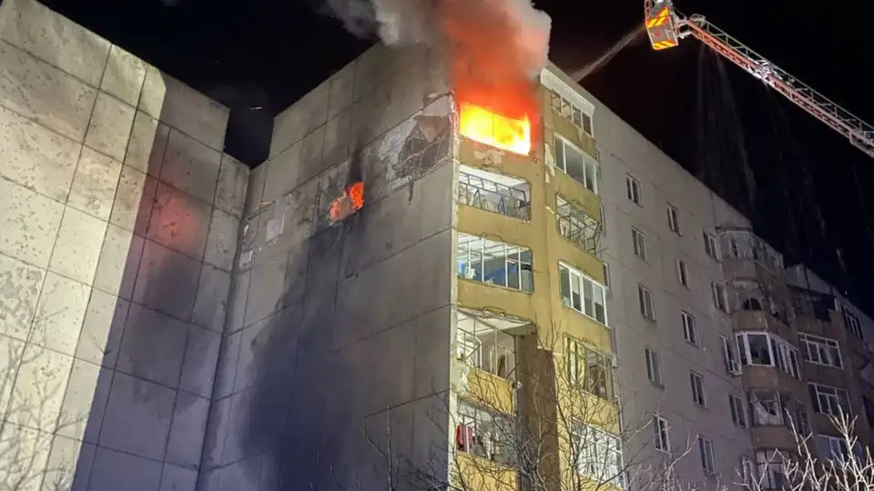 Шахед влучив у багатоповерхівку на Кіровоградщині