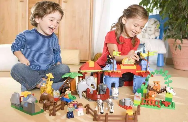 Першачки Кіровоградщини отримають набори LEGO. Безкоштовно фото 1