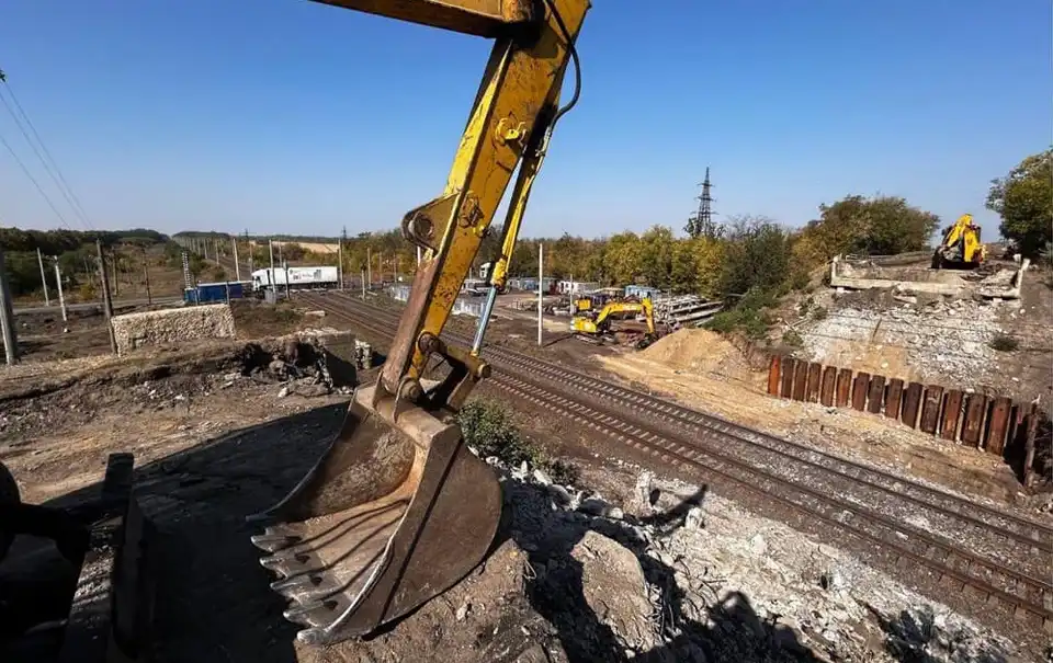 ремонт мосту біля Пантаївки