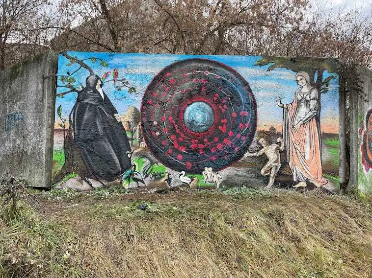 "Шлях через всесвіт": у Кропивницькому створили новий мурал (ФОТО)