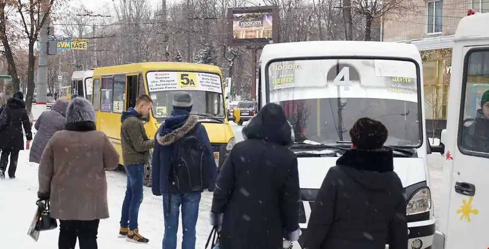 У міськраді Кропивницького пояснили, чому зранку працювали не всі маршрутки фото 1