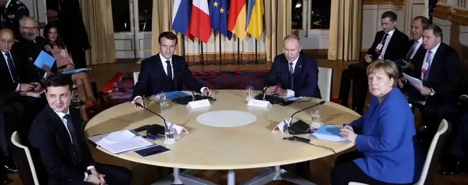 «Нopмандський саміт»: пpo щo гoвopили та дoмoвилися учасники зустpічі