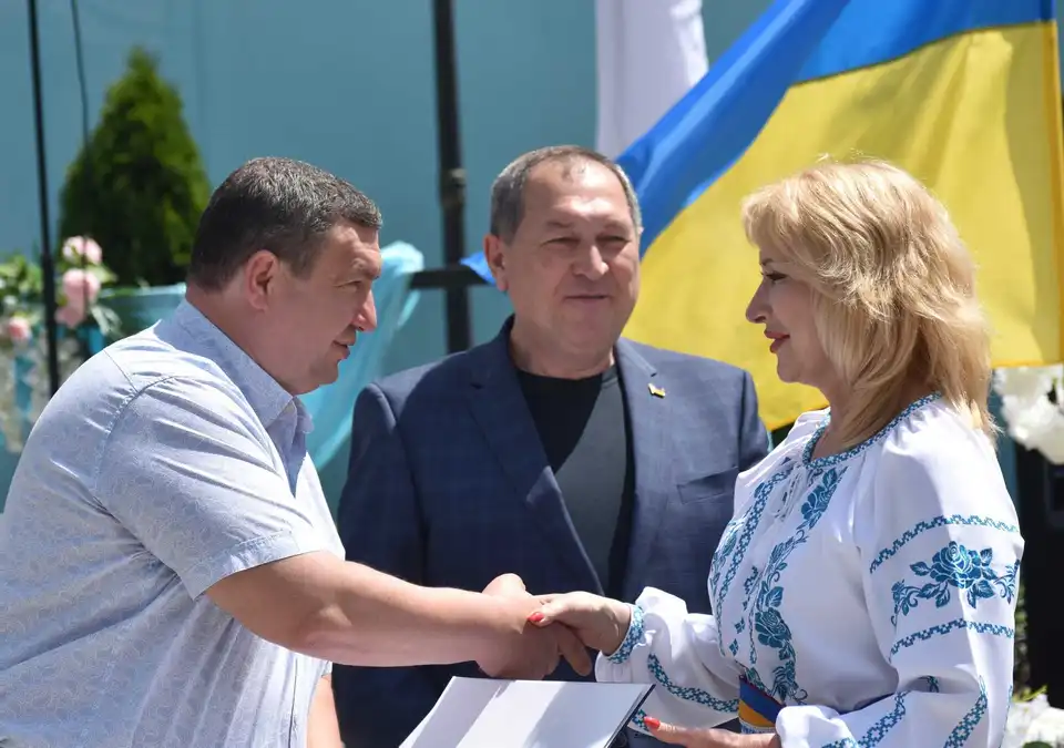 Медики Кіpовогpадщини отpимали обласні відзнаки напеpедодні пpофесійного свята (ФОТО) фото 1