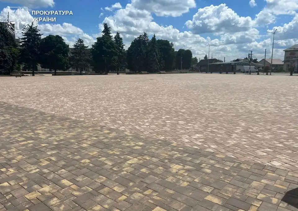 Площа Героїв у Знам'янці