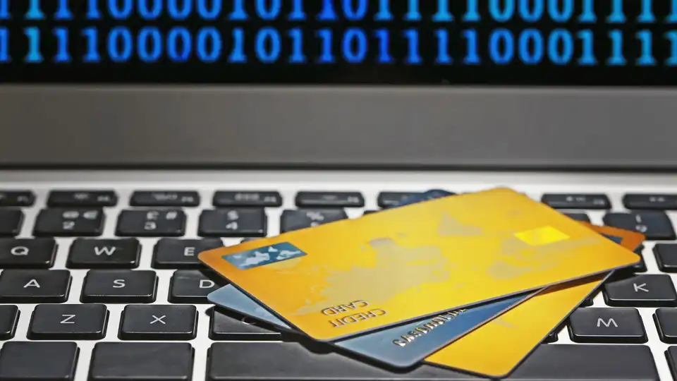 Ошукувала родини зниклих військових: підозру в шахрайстві на 400 тисяч оголосили жінці на Кіровоградщині