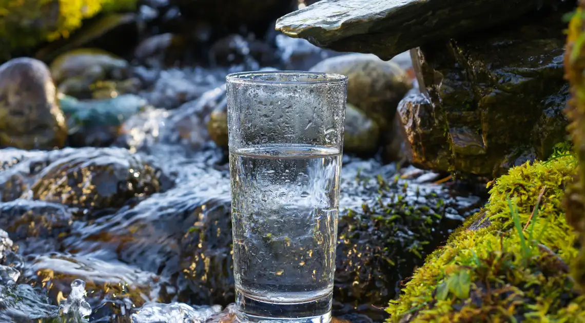 Артезіанська вода