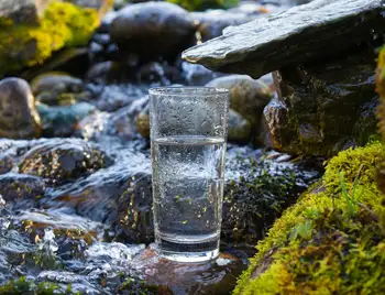 Артезіанська вода