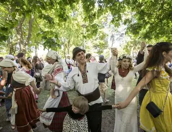 Українське весілля в Торонто - родом з Майдану фото 1