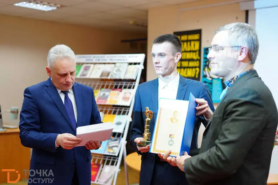 У Кропивницькому нагородили лауреатів премії Євгена Маланюка (ФОТОРЕПОРТАЖ) фото 21