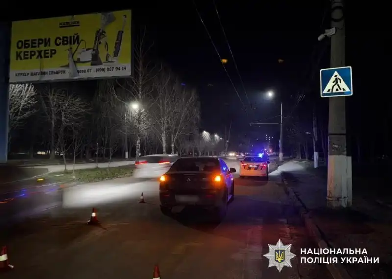 П'яний водій збив жінку