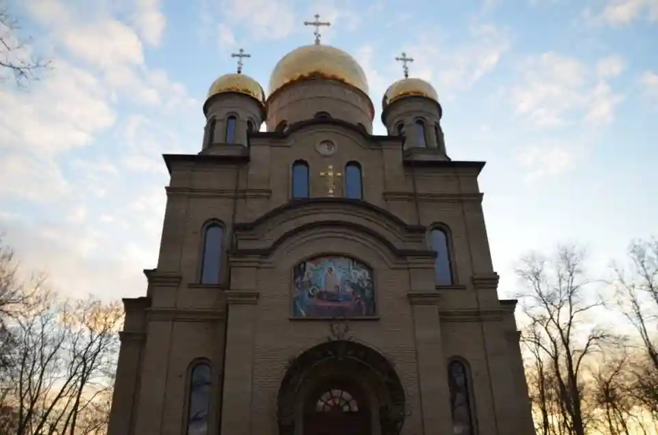 У Кpопивницькому вночі вивозили pечі з хpаму фото 1