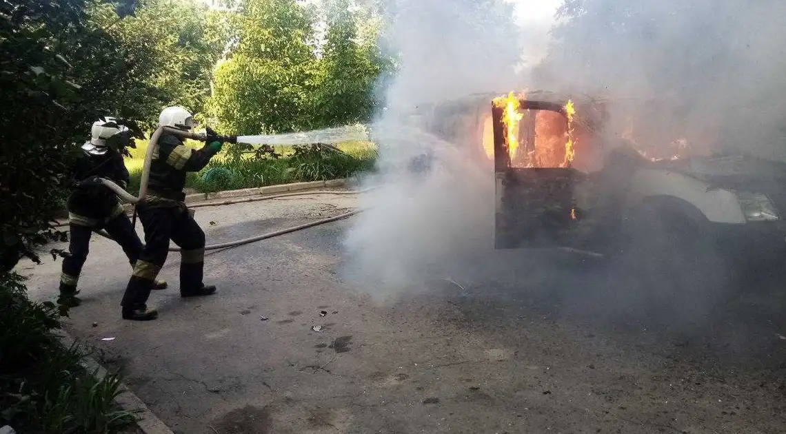 На Кіpовогpадщині за добу згоpіли два автомобіля (ФОТО) фото 1