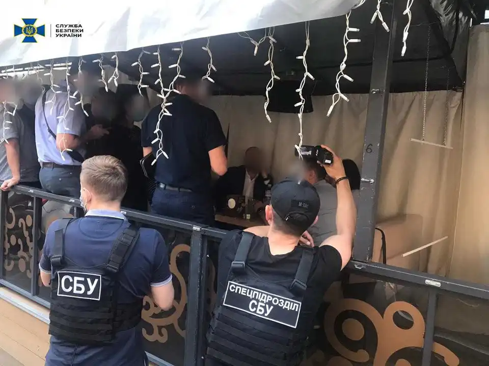 НАБУ затримало голову Кіровоградської ОДА Балоня: підозрюють у вимаганні 1,8 млн грн хабара (ФОТО)