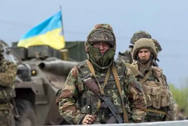 Патріотично налаштованим жителям Кіровоградщини пропонують престижну роботу та достойну зарплату