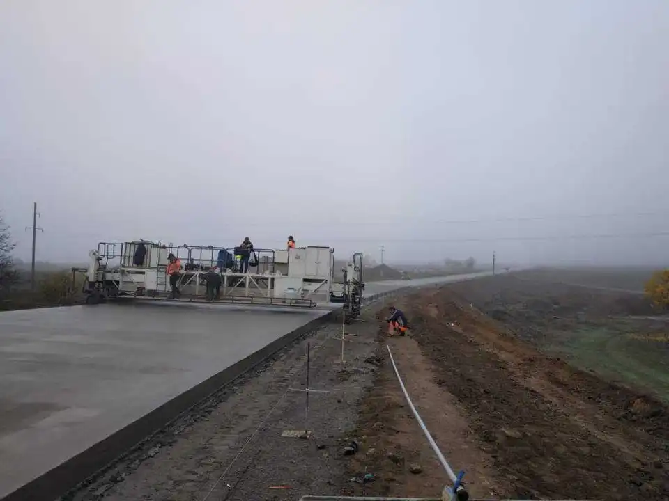 Дорожники розповіли, коли завершать ремонт "пекельної" траси Кропивницький – Миколаїв (ВІДЕО)