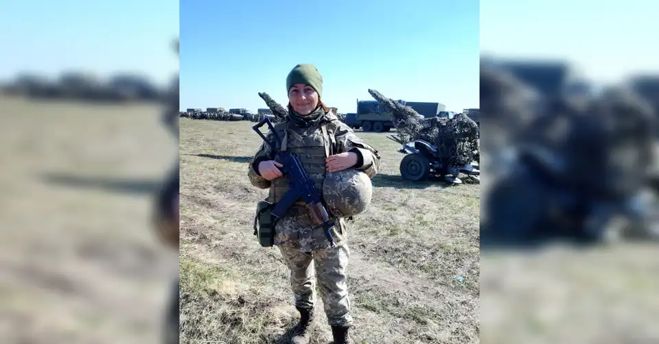 військова медикиня