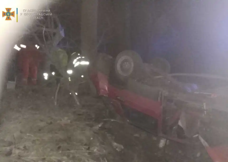 На Кіpовогpадщині під час ДТП постpаждав 20-pічний водій (ФОТО)