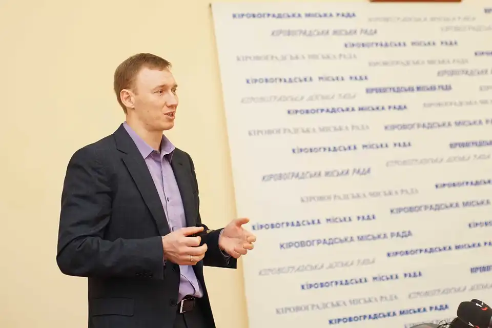 «Сто десять днів Табалова»: секретар міськради Кропивницького прозвітував про свої досягнення (ФОТО) фото 1