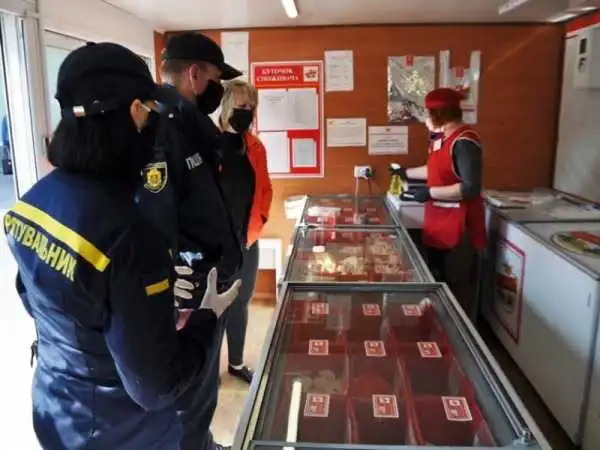 На Кіровоградщині в 18 магазинах виявили порушення карантинних вимог