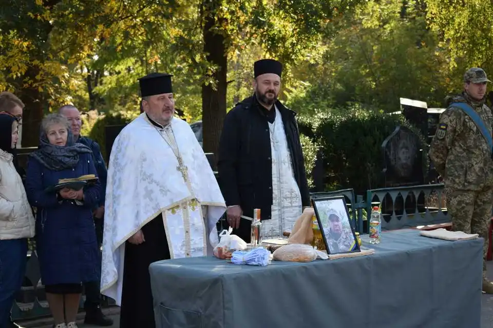 У Кропивницькому попрощалися із 48-річним командиром (ФОТО)