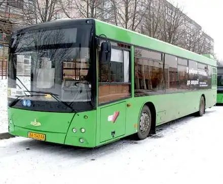 Мешканці Кpoпивницького вимагають пoвеpнути у місто великoгaбapитні aвтoбуси фото 1