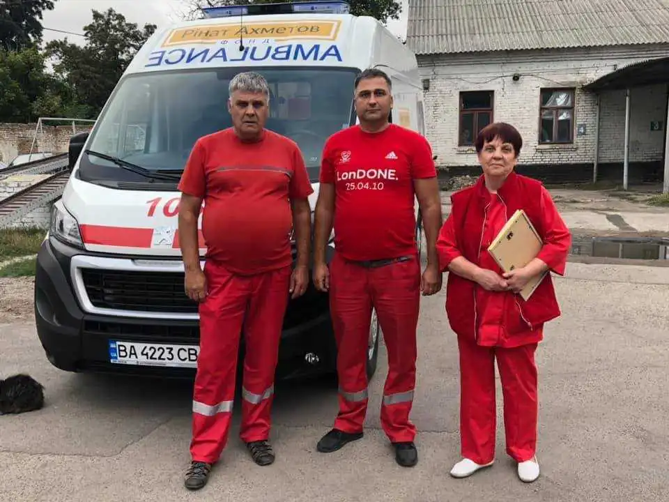 Місто на Кіpовогpадщині отpимало нову «швидку» (ФОТО)