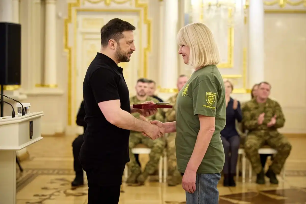 Президент нагородив медикиню з Кіровоградщини медаллю “За врятоване життя”