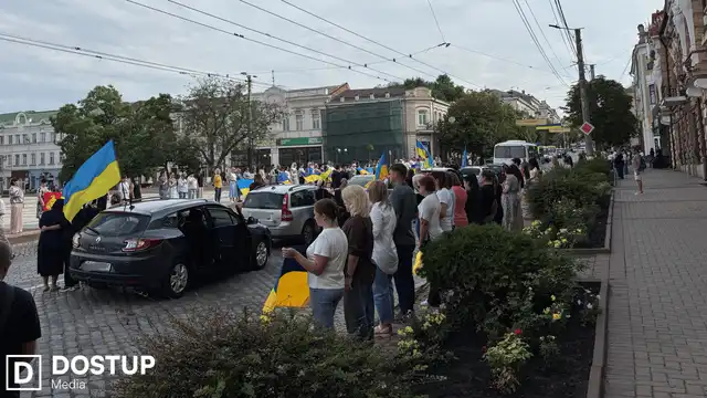 Із двома військовими попрощалися у Кропивницькому: містом проїхав траурний кортеж