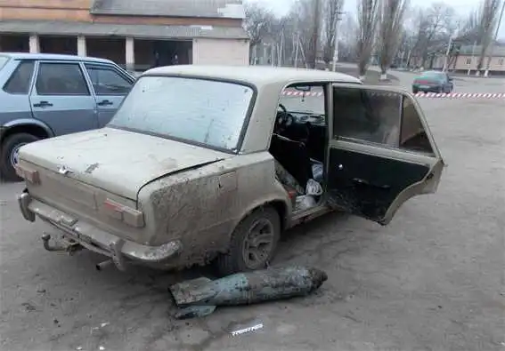 Чоловік на Кіровоградщині «катав» у машині авіаційні снаряди (ФОТО)