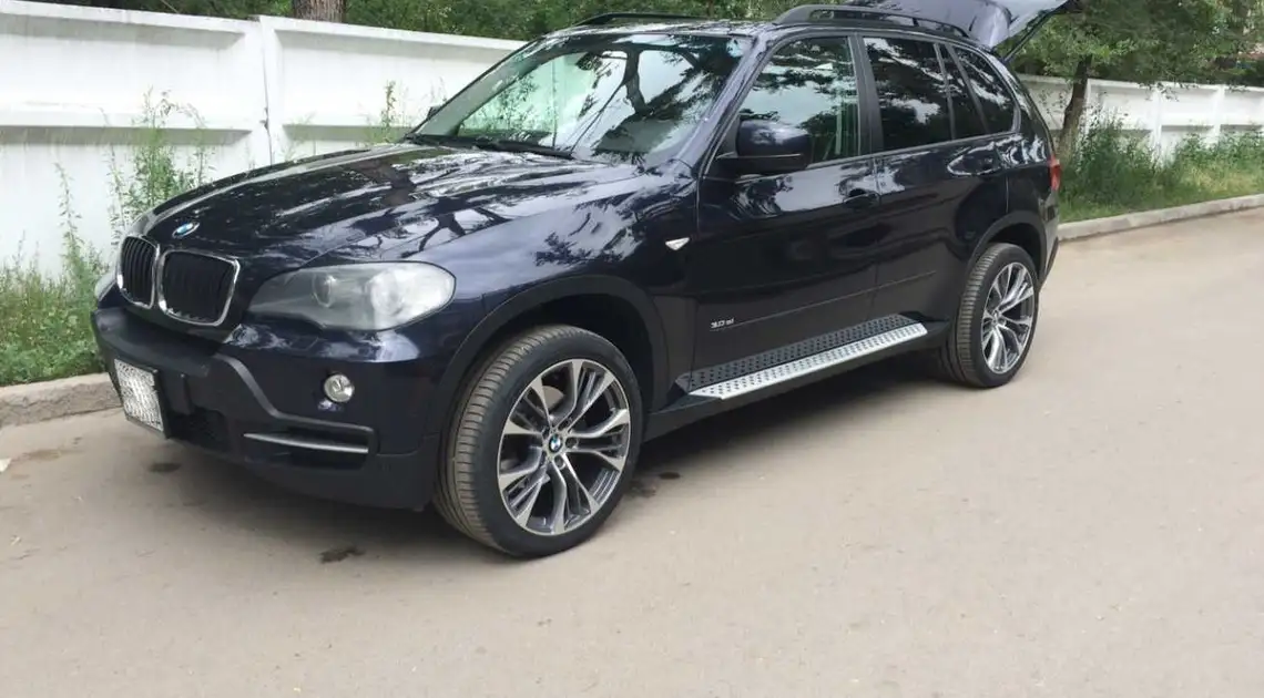 На Кіровоградщині виявили BMW X5, який знаходився в розшуку фото 1