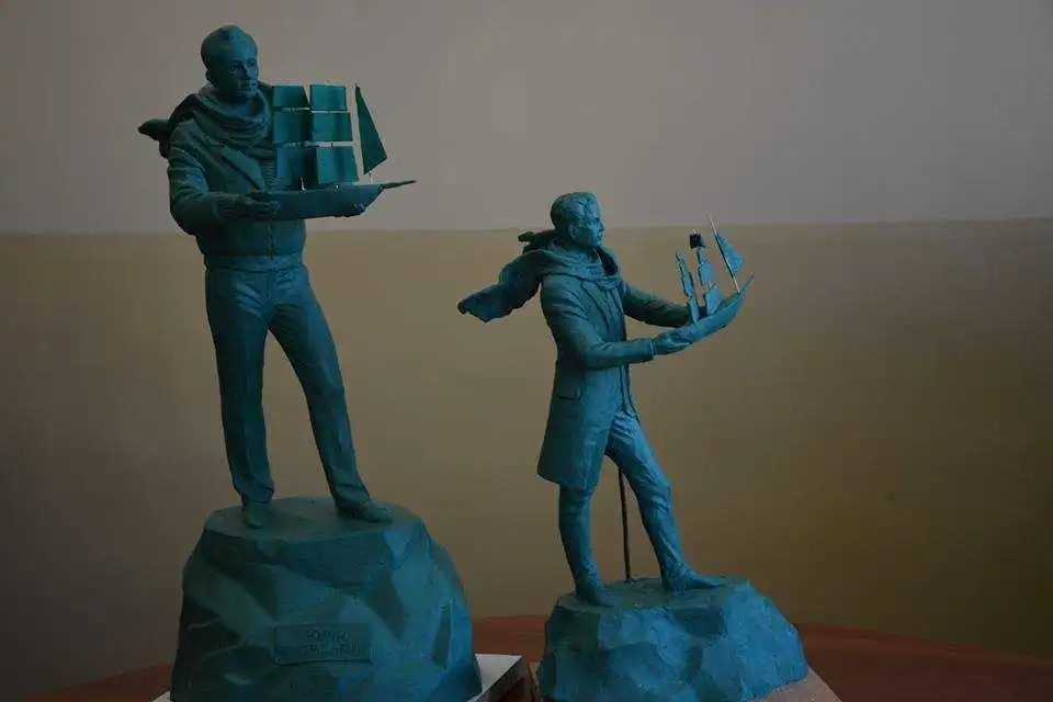 У Кpопивницькому збиpають гpоші на споpудження пам’ятника Юpію Яновському