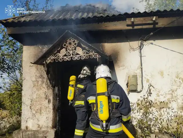 Загиблою знайшли власницю будинку: на Кіровоградщині сталася пожежа