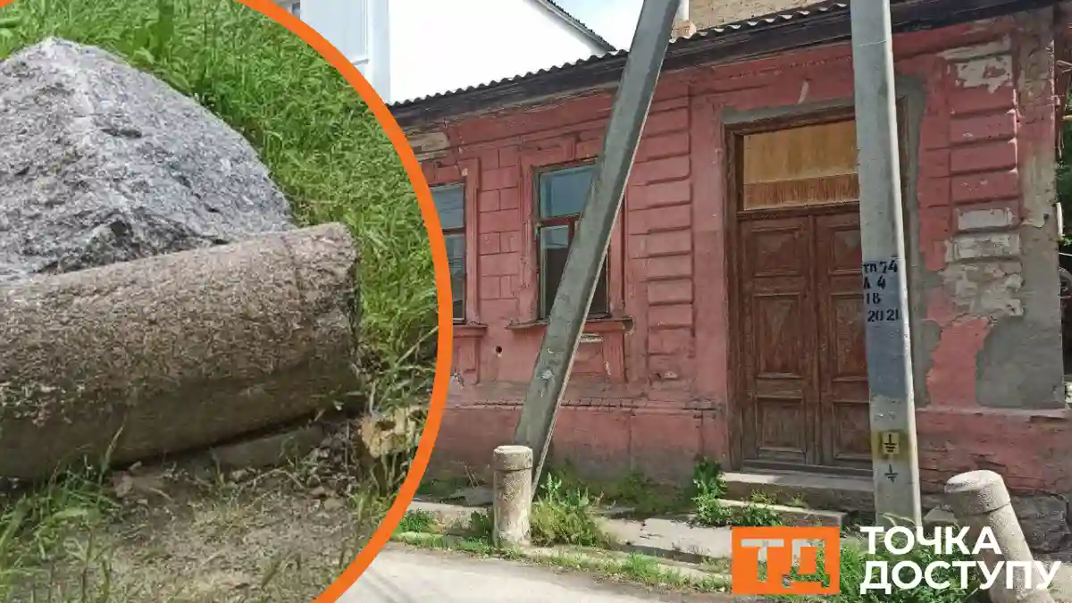 гранітні стовпчики ХІХ століття, які стоять на вулиці Тараса Карпи, можуть мати історичну цінність