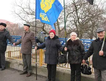 У Кіровограді відбувся флешмоб до Дня Соборності (ФОТО) фото 1