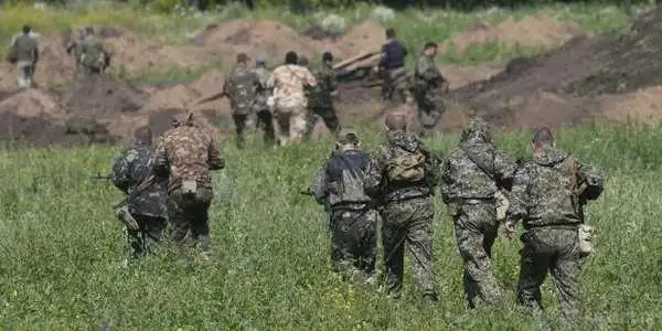 Ватажки «ДНР» готуються до евакуації в РФ фото 1