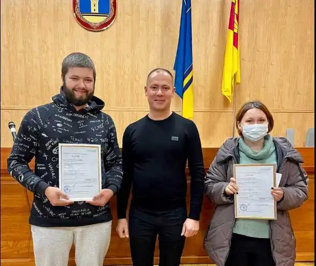 У Долинській двоє вчителів отримали службове житло фото 1