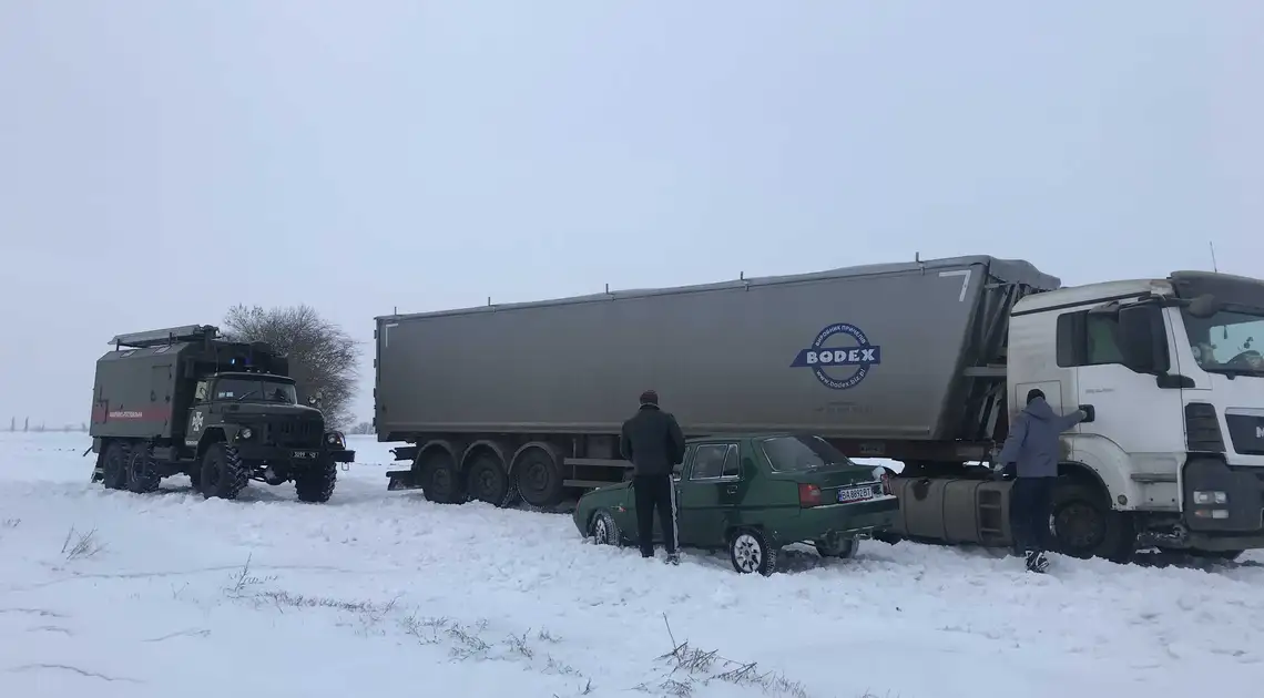 На Кіpовогpадщині pятувальники 28 pазів буксиpували автівки (ФОТО) фото 1