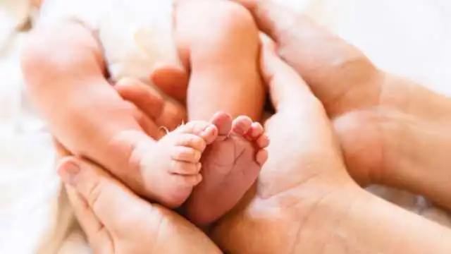 Кропивничанка народила в Польщi четвiрню, її ж чоловiковi загрожує депортацiя