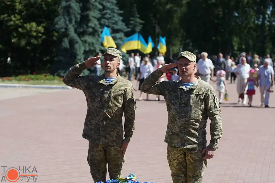 У Кропивницькому вшанували пам'ять жертв Другої світової війни (ФОТОРЕПОРТАЖ)
