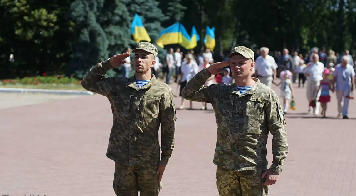 У Кропивницькому вшанували пам'ять жертв Другої світової війни (ФОТОРЕПОРТАЖ) фото 1