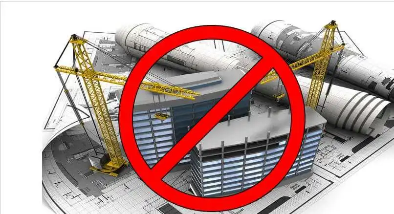 В Україні заборонять розміщувати на тротуарах МАФи, сходи та рекламу